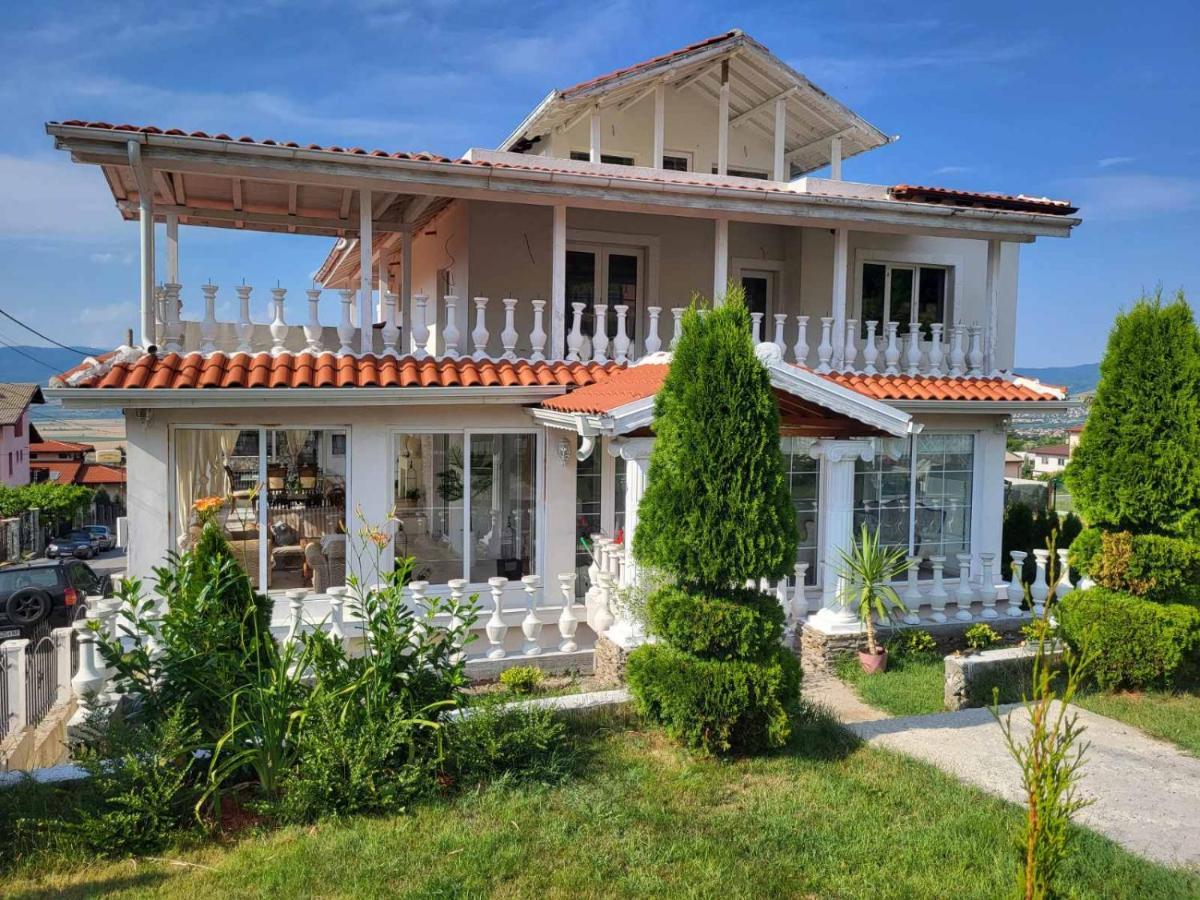 Белият кът Apartment Сапарева Баня Екстериор снимка